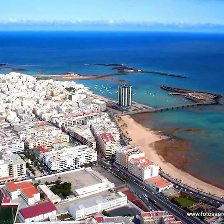 אכסניה Residencia Cardona *