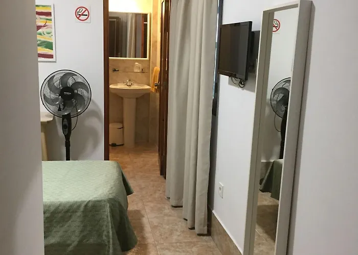 Residencia Cardona Auberge de jeunesse