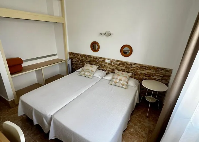 Residencia Cardona Auberge de jeunesse