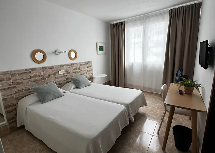 Auberge de jeunesse Residencia Cardona *